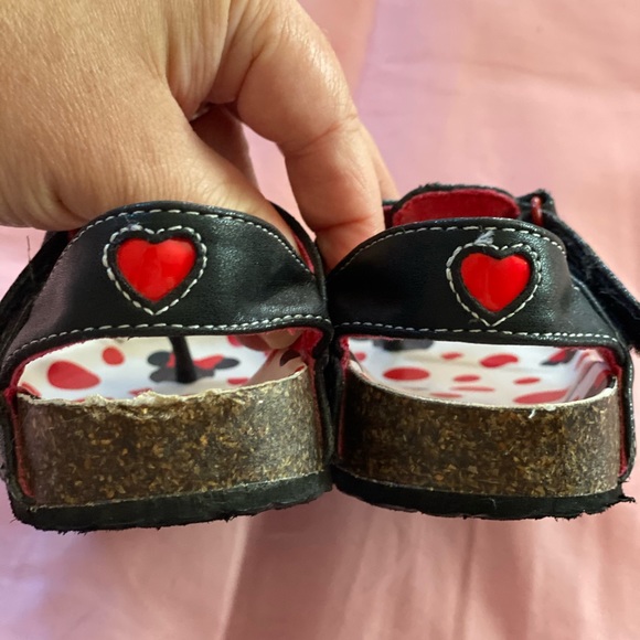 Minnie Mouse ❤️ Sandals -Toddler Girl - Picture 4 of 6